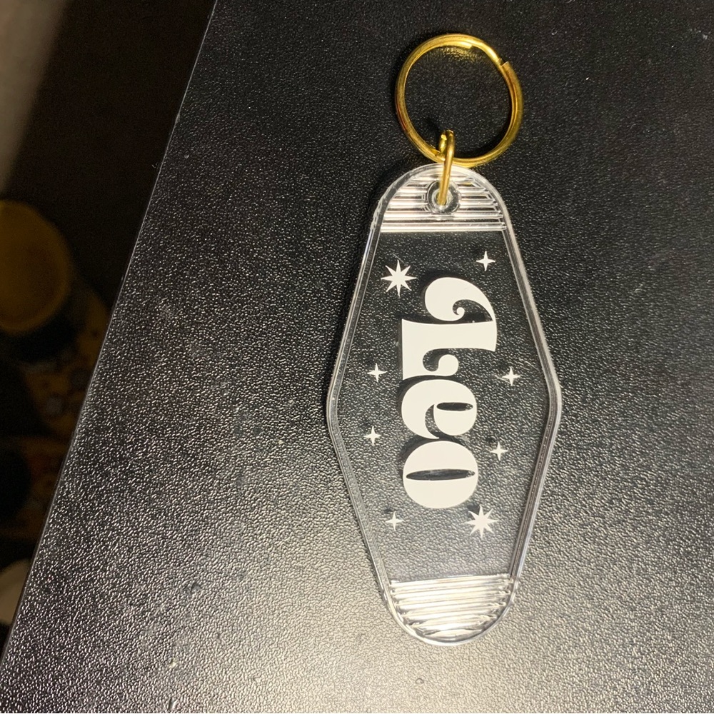 Motel Keychains - Picture 11 of 16